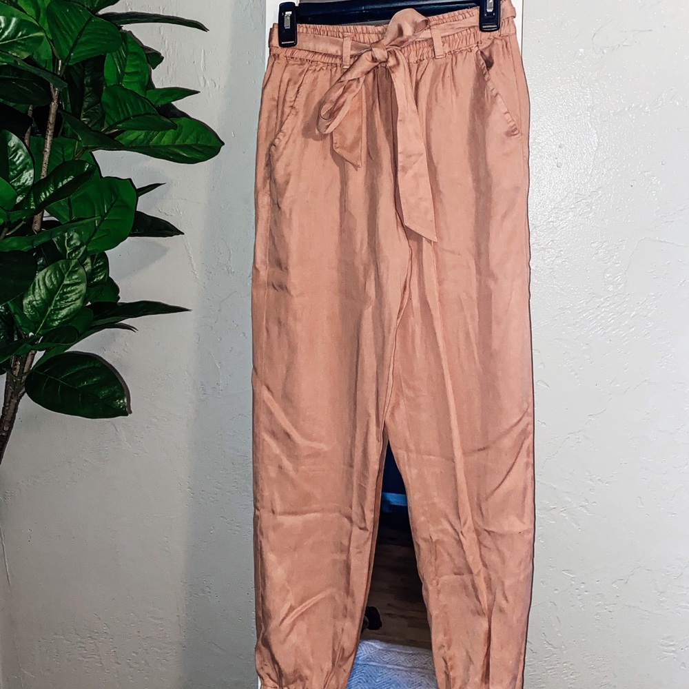 Dressed Jogger Pant